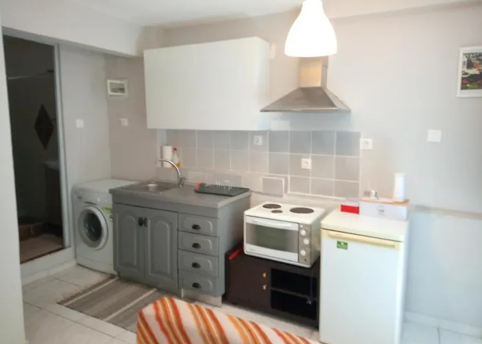 Savvas Mini Apartment
